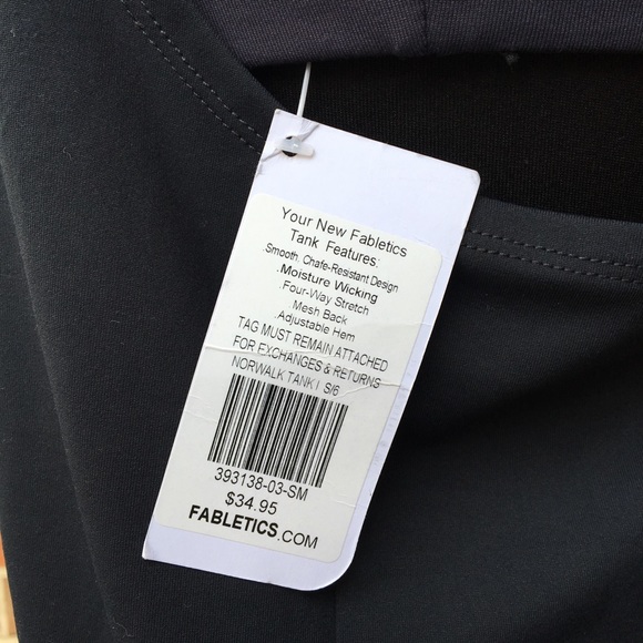 NWT Black/Gray Fabletics Workout Shirt SzSM - Picture 6 of 7